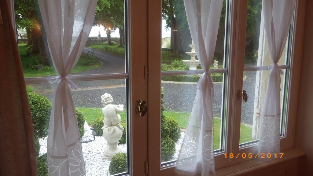 Bed and Breakfast La Part Des Anges Rubercy Exterior foto
